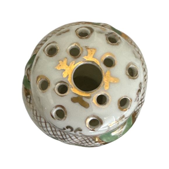 Vintage Porcelain Hand Painted Hat Pin Holder Bud Vase - Picture 5 of 10